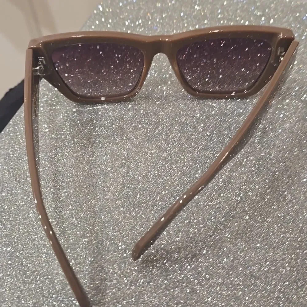 Quay Australia No Apologies‎ Sunglasses- Doe/Brown